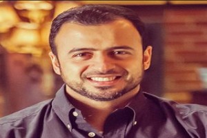 صورة المؤلف مصطفى حسني صورة المؤلف مصطفى حسني